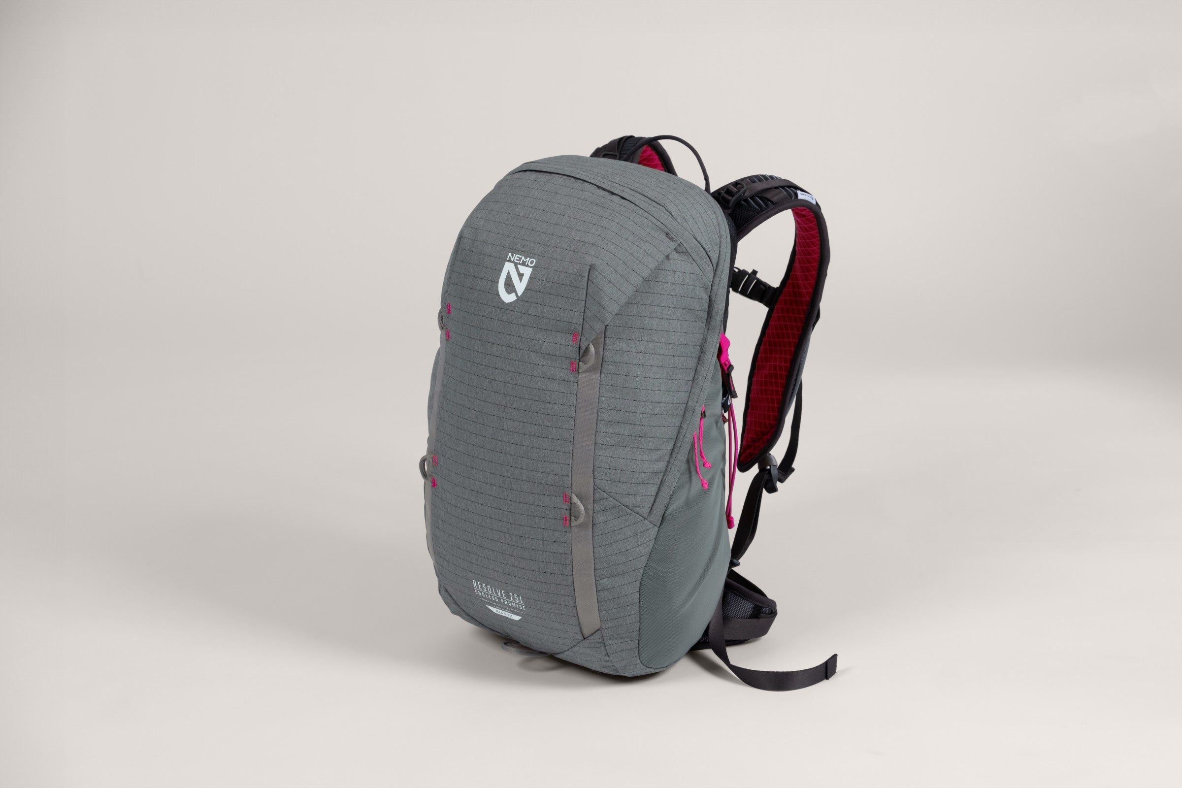 Resolve™ Women's 25L Endless Promise® Technical Daypack