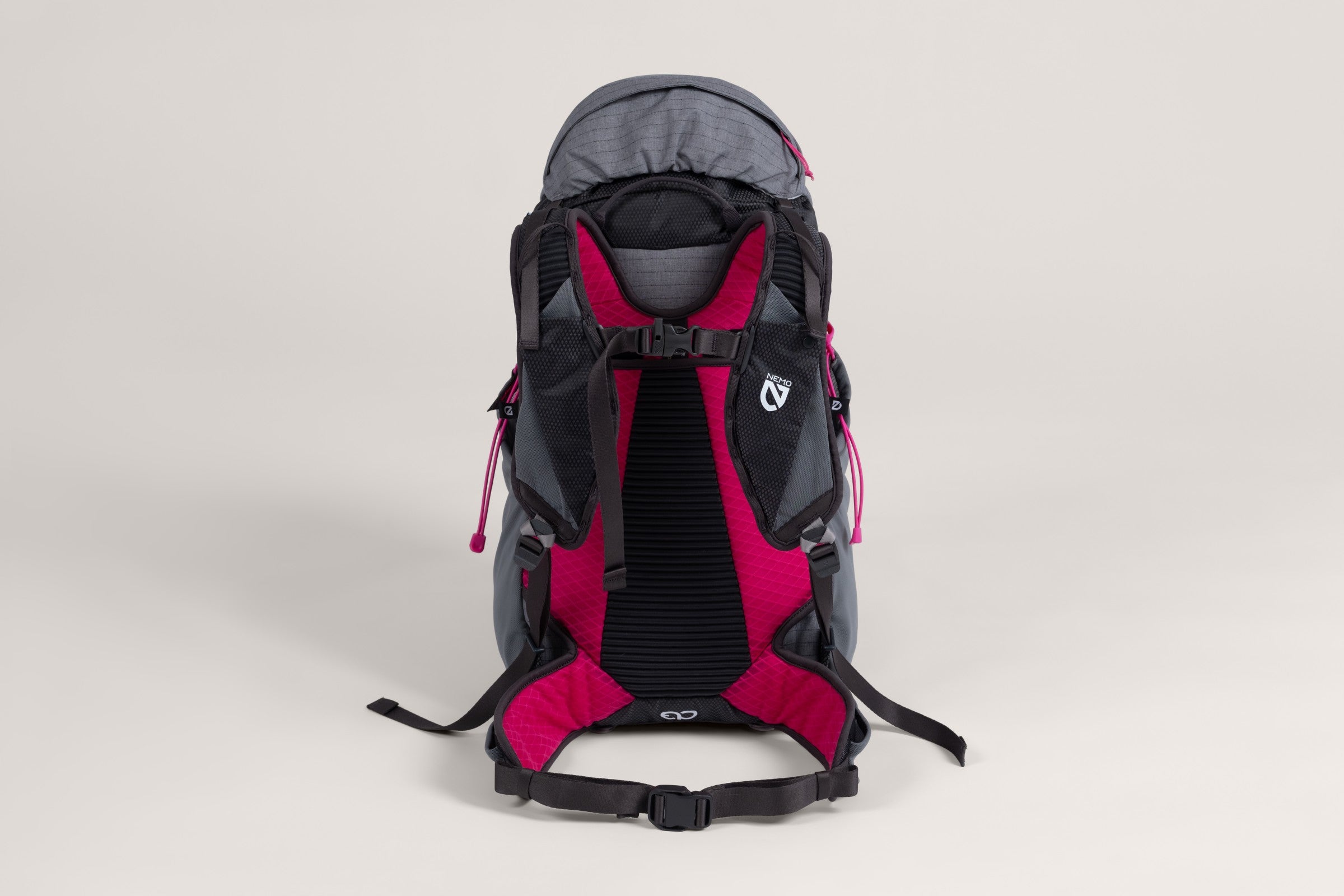 Resolve™ Women's 35L Endless Promise® Technical Overnight Backpack