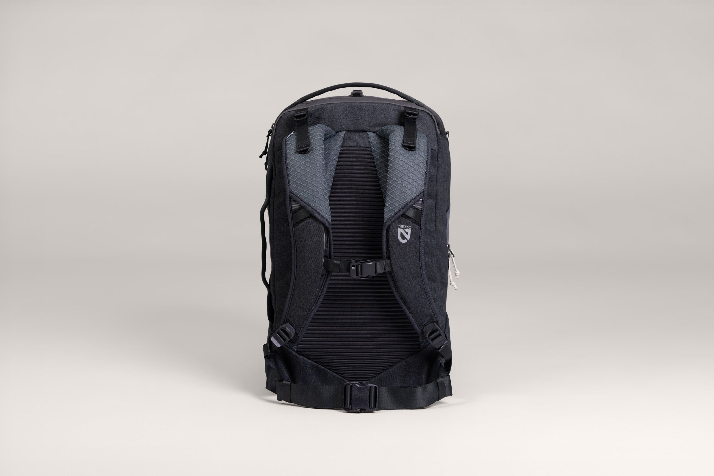 Vantage™ 40L Endless Promise® Overnight Travel Backpack | NEMO