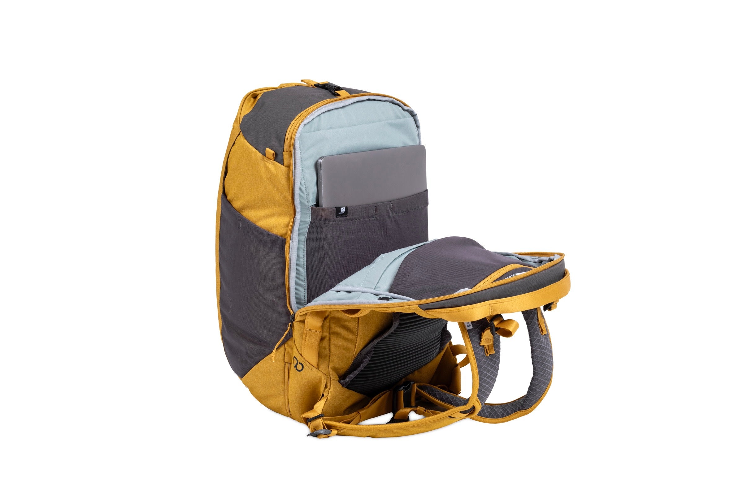 Vantage™ 40L Endless Promise® Everyday Adventure Daypack