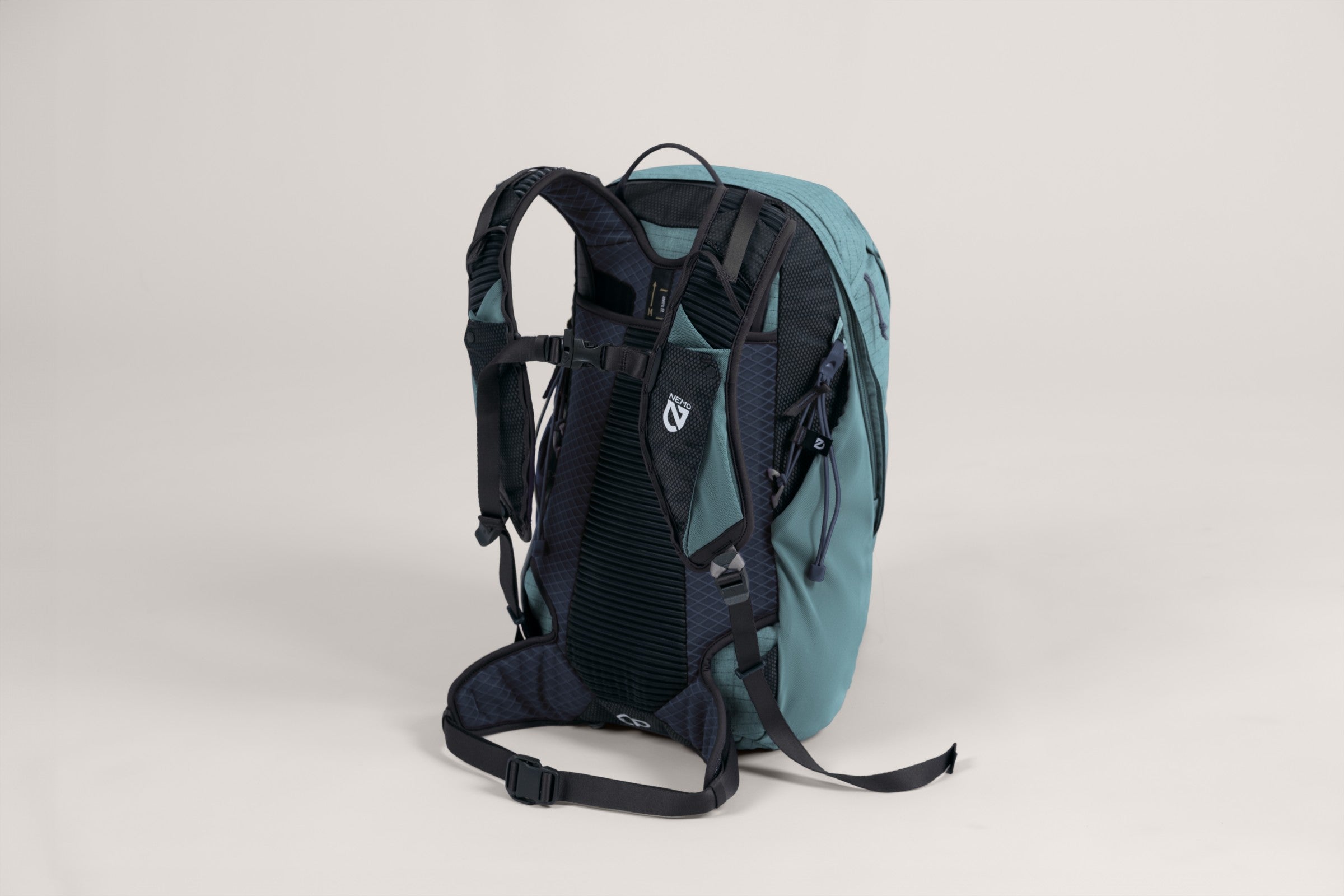 Resolve™ Women's 25L Endless Promise® Technical Daypack